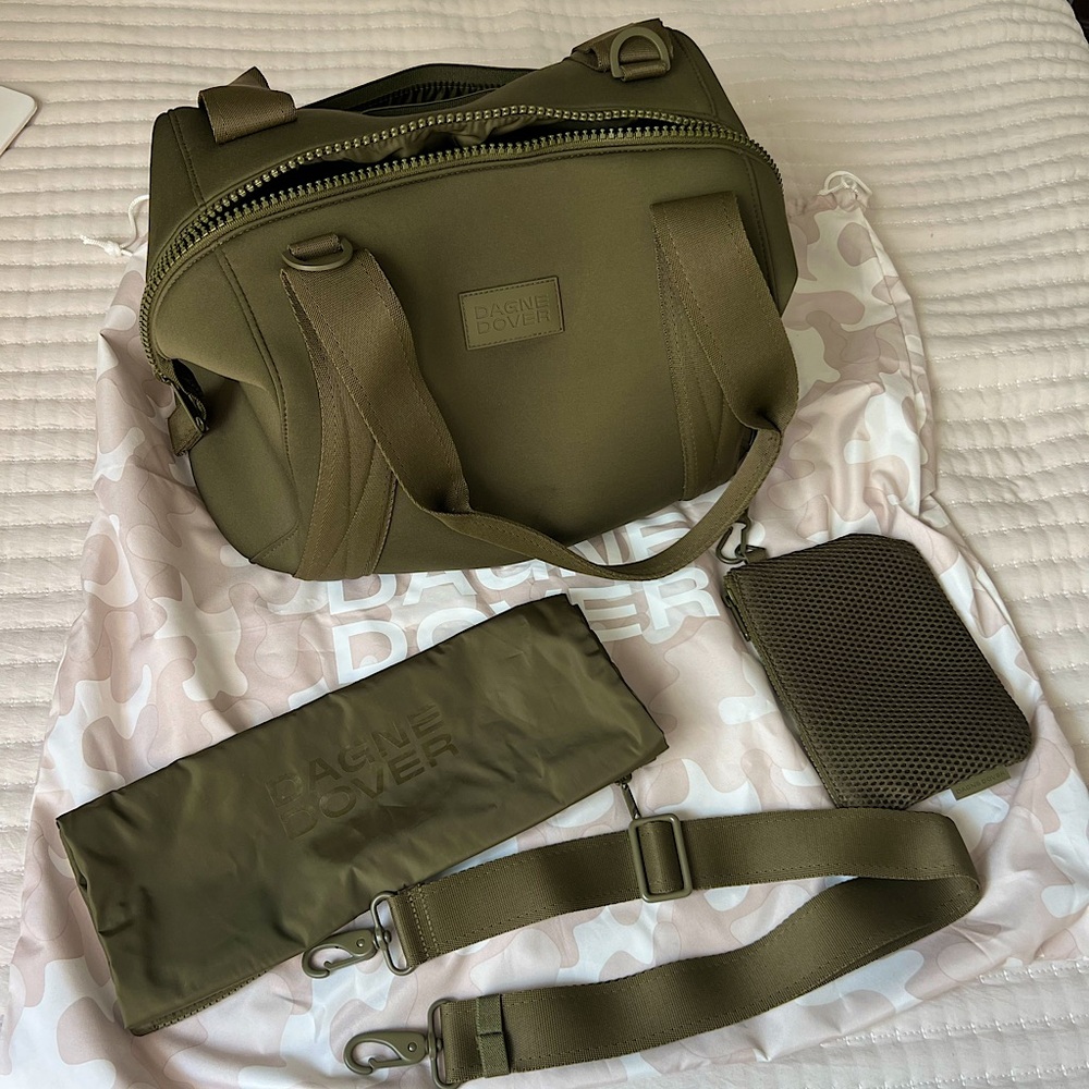 Dagne Dover Landon Carryall in Dark Moss, Medium